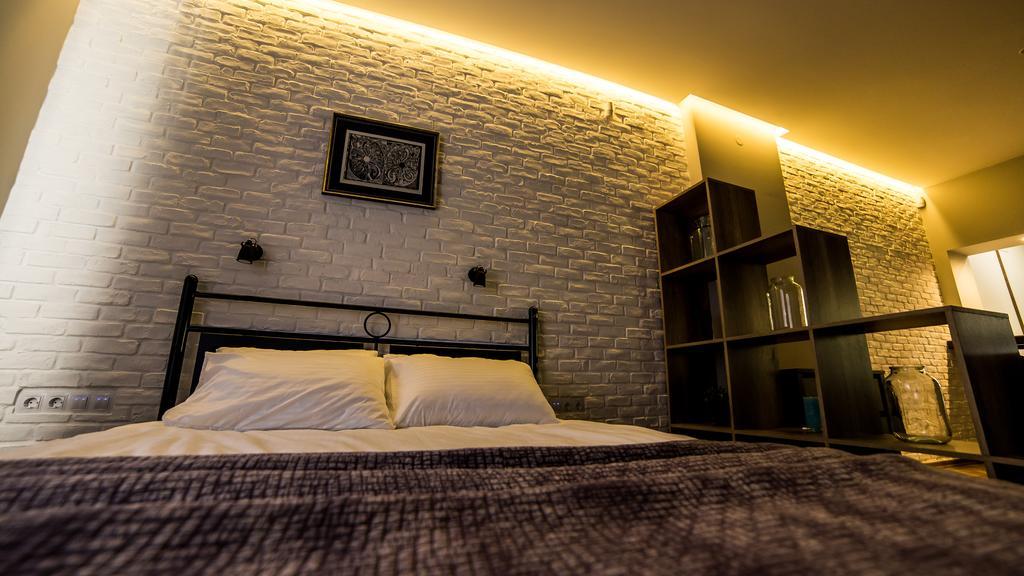 Foxy Lviv Apartment Exterior photo